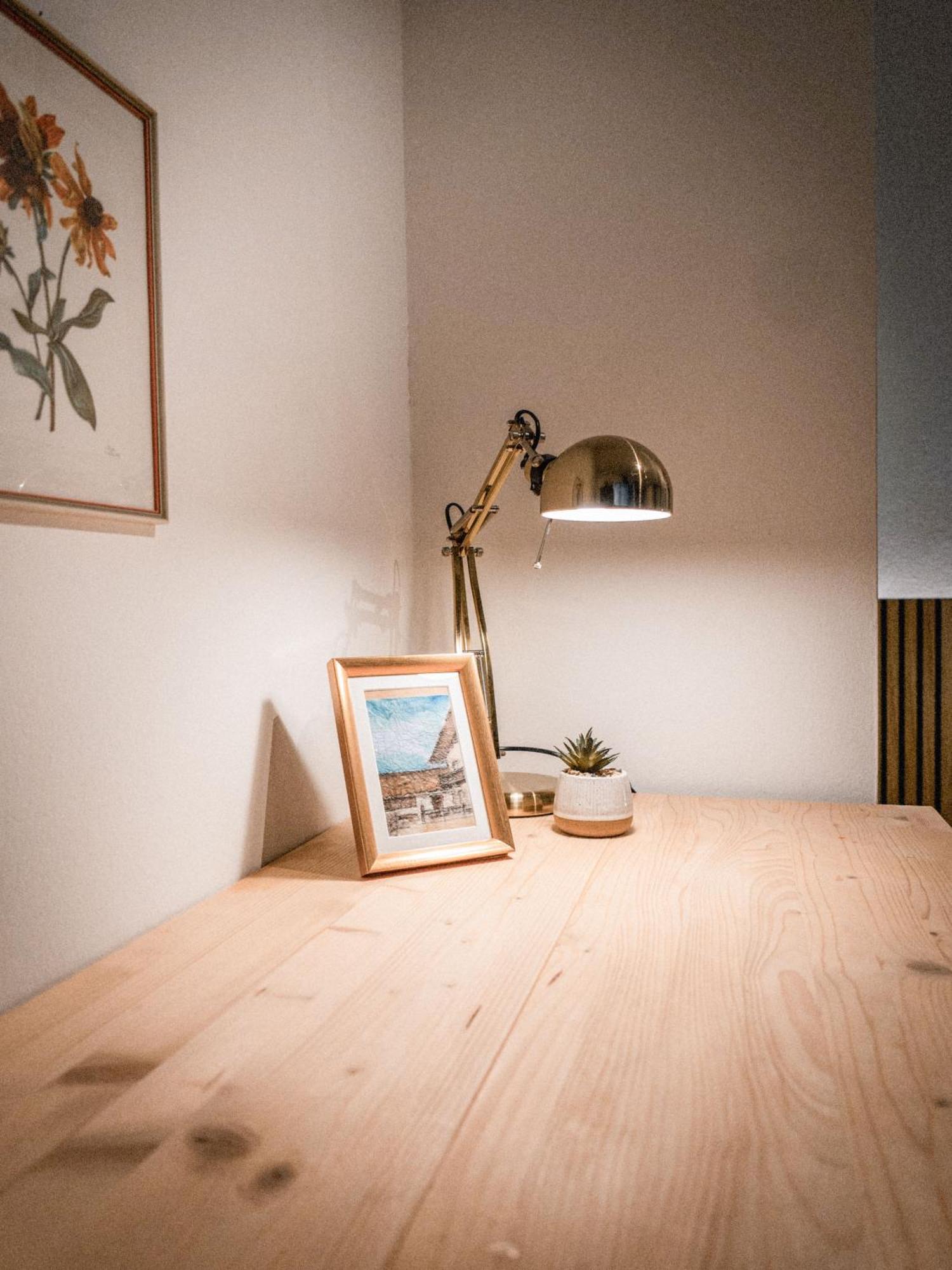Bergblick Apartment In Zentrumsnaehe Mit Garage Merano Exterior photo